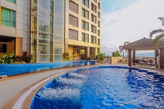 2 Bedroom Condo Unit With City And Mountain View Cebu Εξωτερικό φωτογραφία