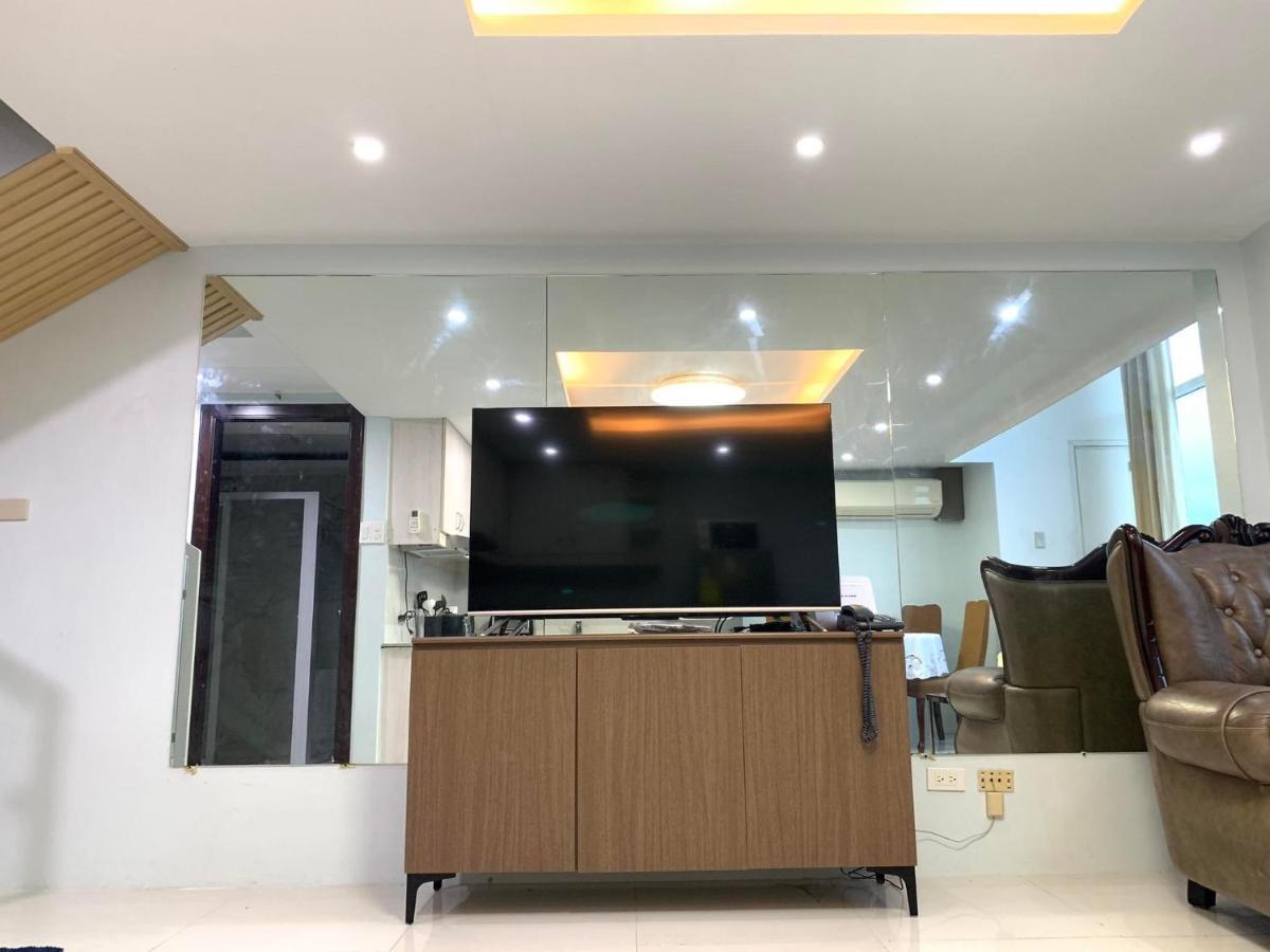 2 Bedroom Condo Unit With City And Mountain View Cebu Εξωτερικό φωτογραφία