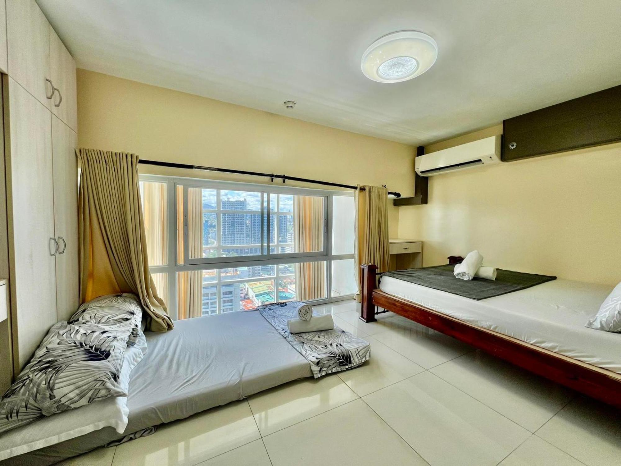 2 Bedroom Condo Unit With City And Mountain View Cebu Εξωτερικό φωτογραφία
